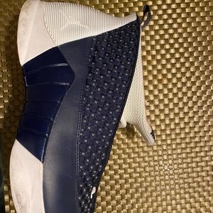 Jordan retro 15 obsidian sz 10